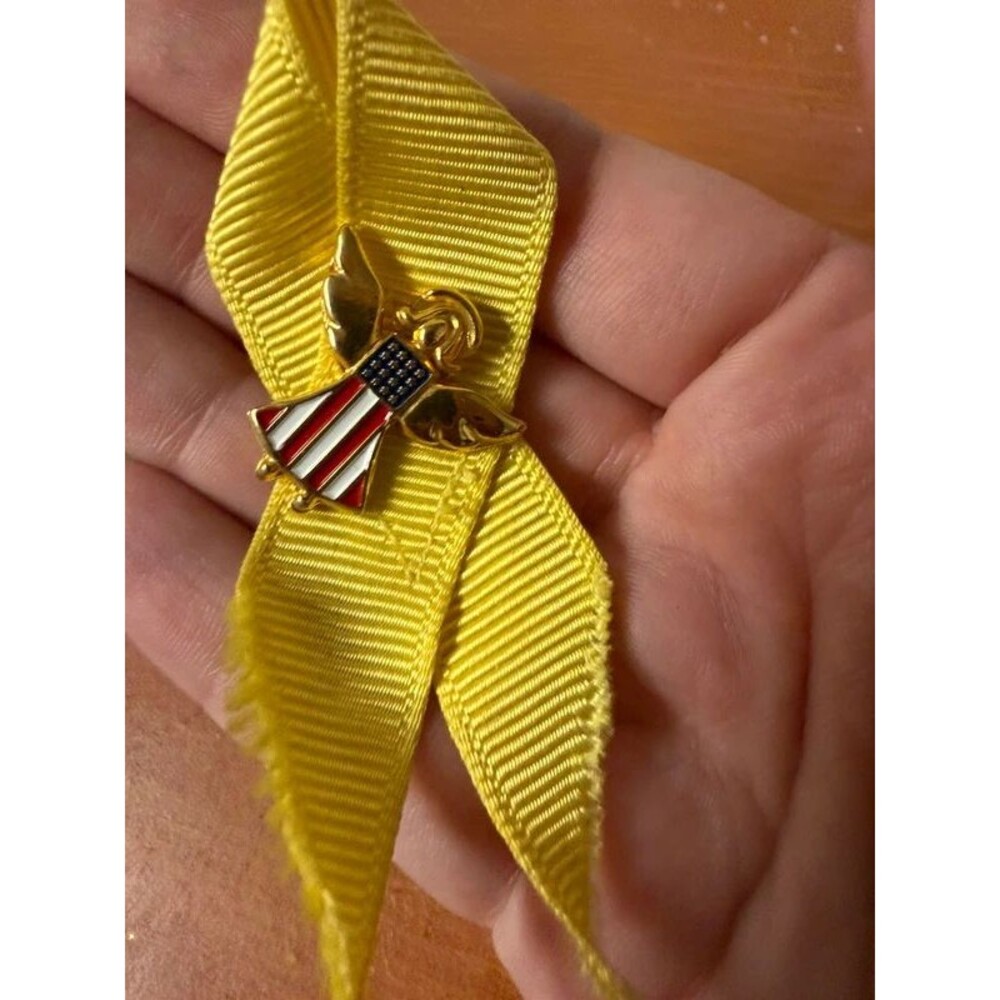 Patriotic Guardian Angel American Flag Yellow Awareness Ribbon Lapel Pin USA